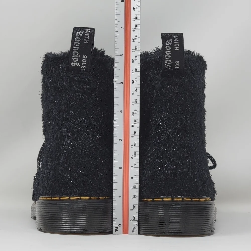Dr. Martens 1460 PASCAL TINSEL FUR LACE UP BOOTS WOMENS US SIZE 5 NEW